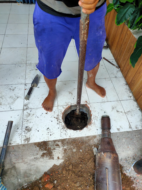 Peralatan pengeboran